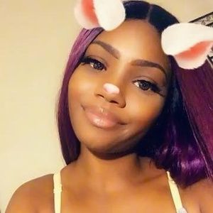 Meet your Posher, Charrise s